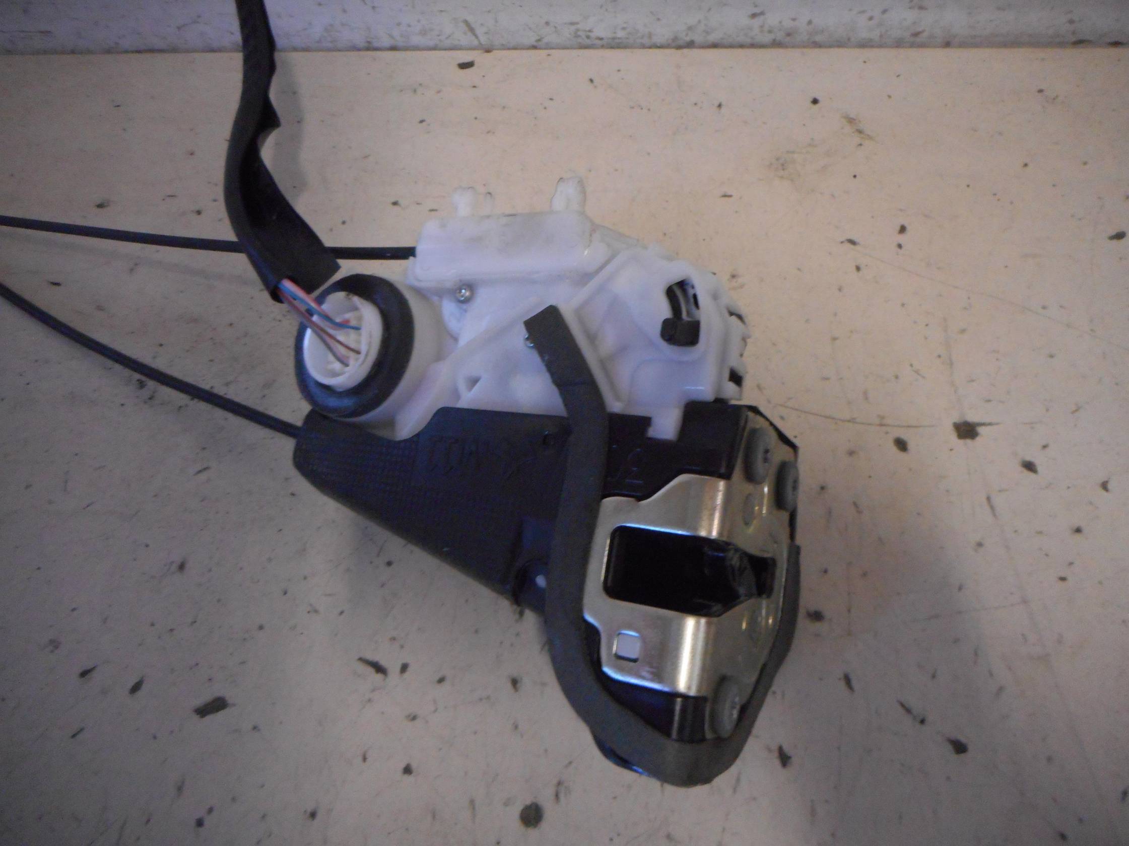 Serratura porta post. sx.